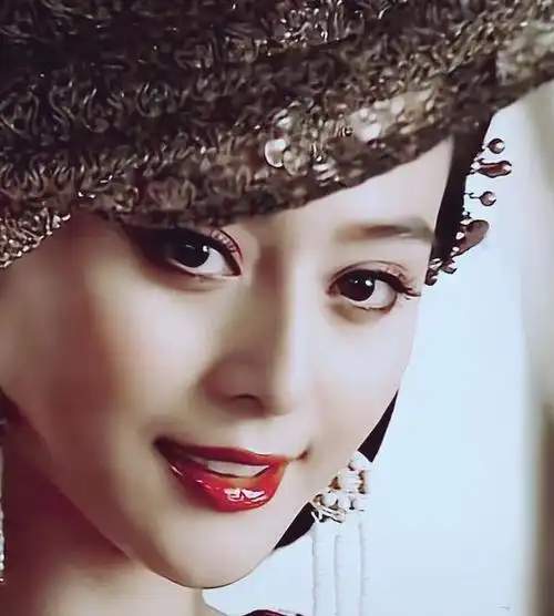 美到封神!天真羞怯,野性入骨,她不愧是万里挑一的"天选妲己"