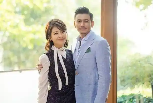 镜头前后真实刘涛的疲惫与似水温柔_生活_丈夫_家庭