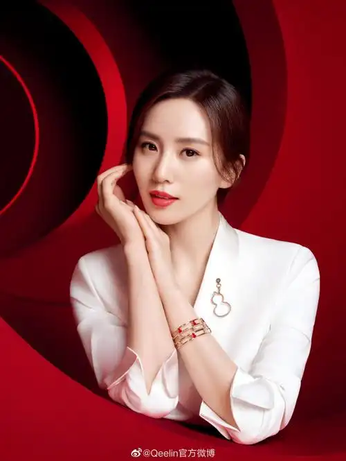 qeelin品牌代言人刘诗诗##qeelinwulu系列##福禄加成 自带光环