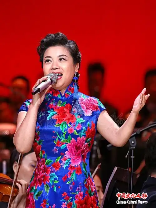 中国-东盟艺术学院学术委员,著名女高音歌唱家张也演唱《祖国你好》