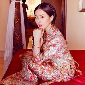 刘诗诗吴奇隆同款秀禾服