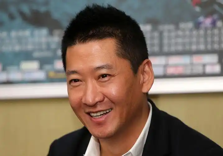 周杰向疫区捐赠2万斤有机大米,这些大米值多少钱?