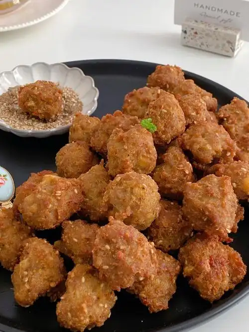 06年夜饭必备菜谱炸丸子02稳稳拿捏了