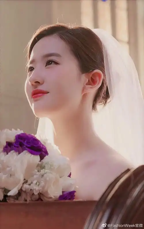 刘亦菲 x 露水红颜 | 点到为止的艳,不可方物的美7878