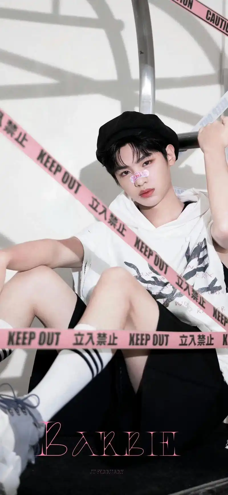 黄明昊壁纸.尊嘟太可爱啦05 - 抖音