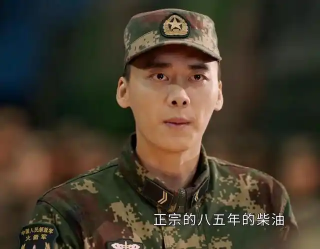 电视剧《号手就位》是由李易峰,肖央等主演的首部中国火箭军题材电视