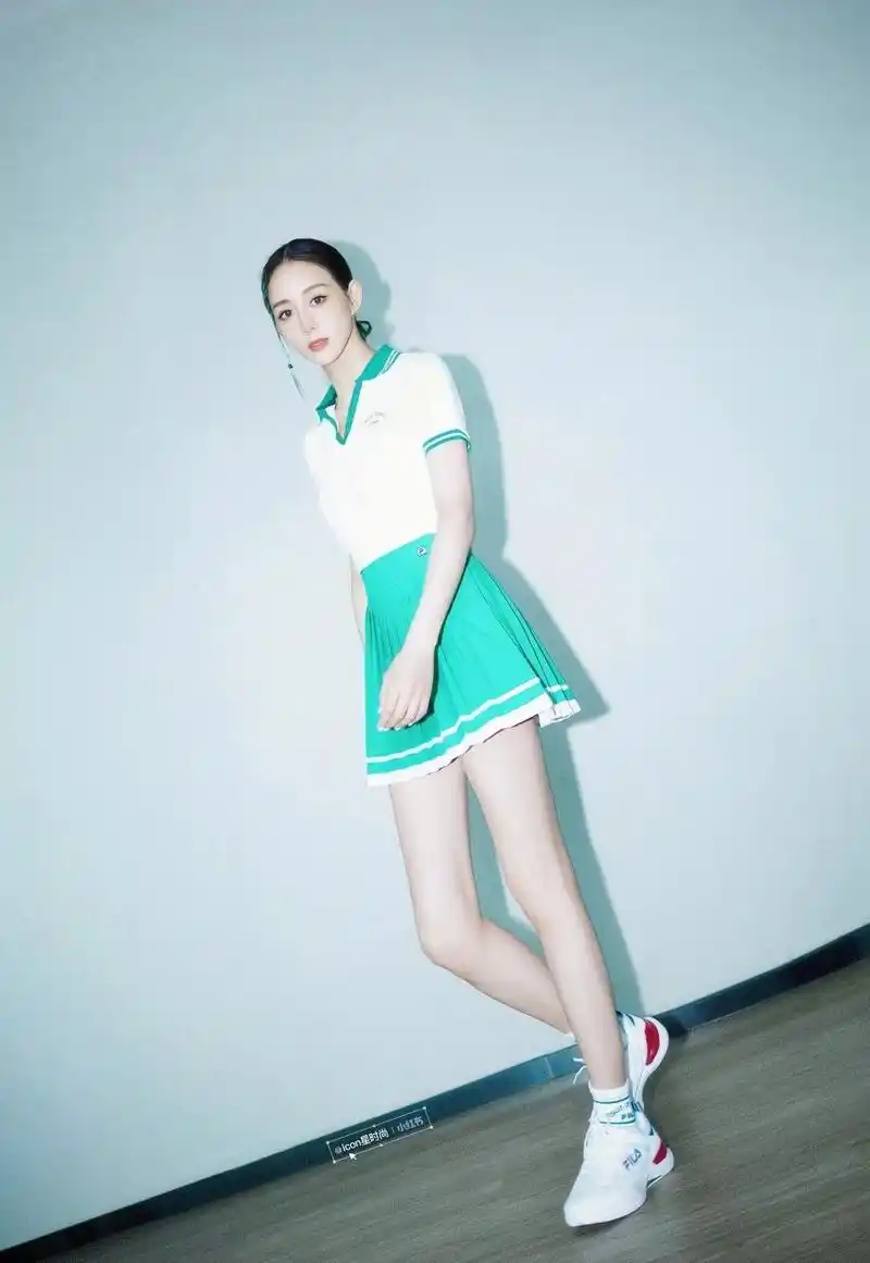 美丽的女明星张钧甯,她的名字在娱乐圈中如雷贯耳.