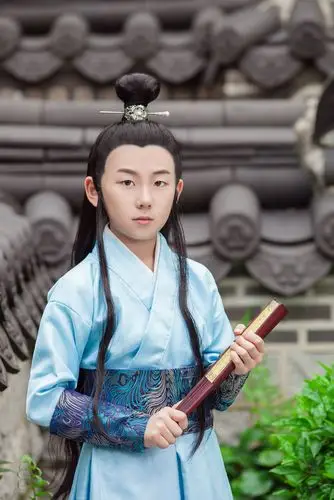 童星刘铭泽写真 获赞"古装小美男"