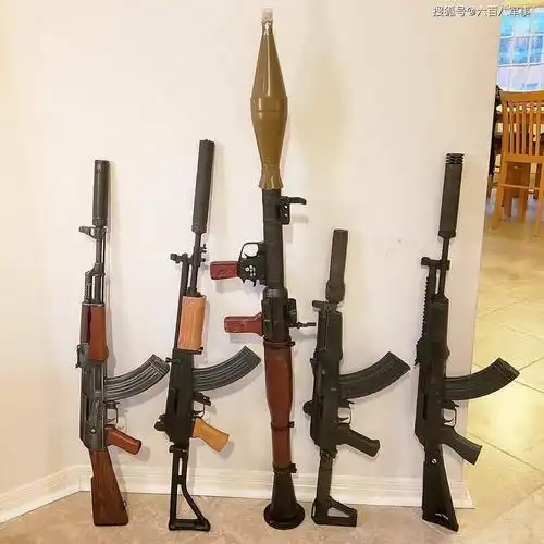 轻武器欣赏,在枪械的圈子里,经典老炮儿永不过时