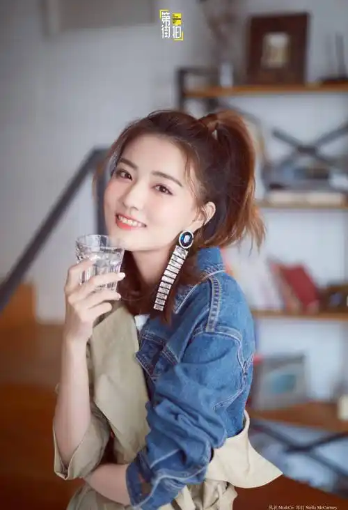 徐璐才是元气少女的代表?