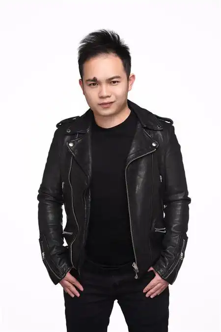 代言人故事李维真听见云南哈尼小伙儿要给15个少数民族出专辑