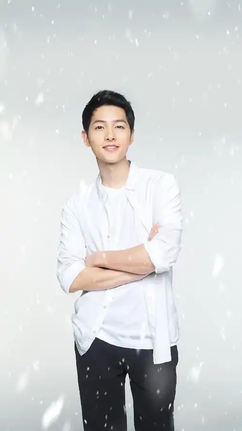 宋仲基,1985年9月19日出生于韩国大田广域市