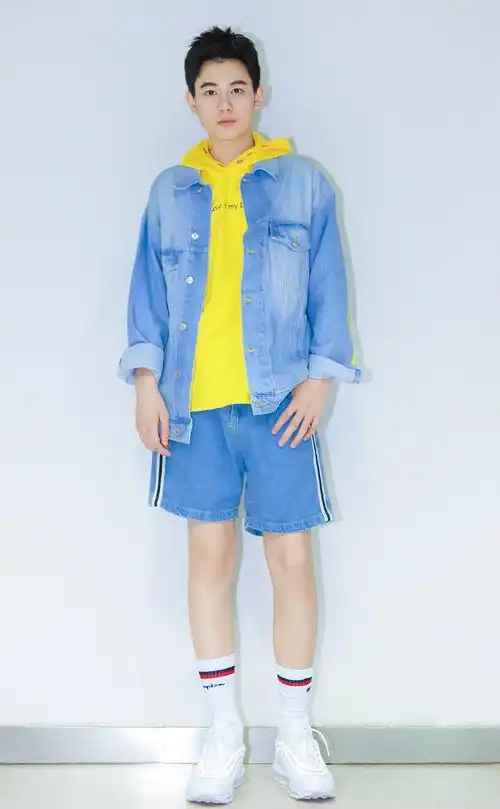 胡先煦中文名:胡先煦/英文名:hu xianxu职业:,演员,简介:胡先煦,中国