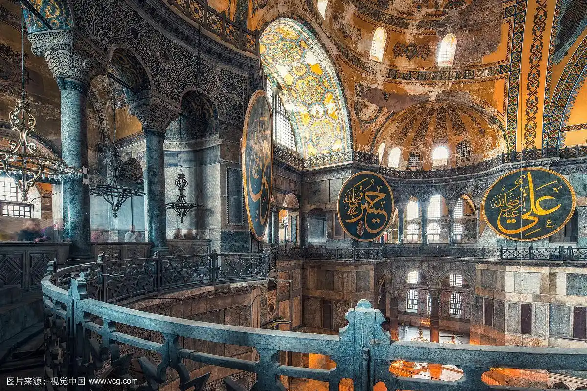 圣索菲亚大教堂内部