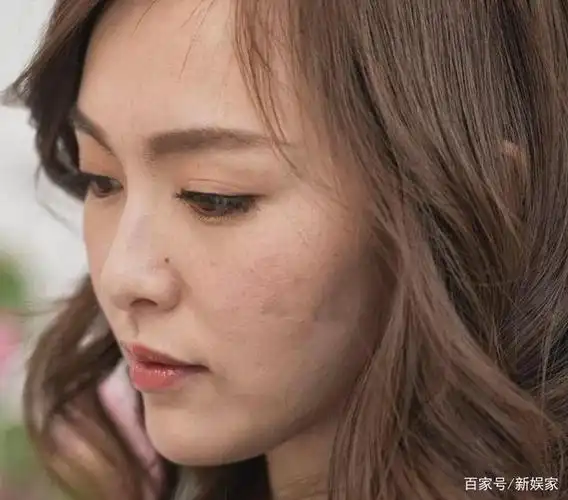 生图比精修图好看的明星!杨紫可爱灵动,baby皮肤细腻光滑