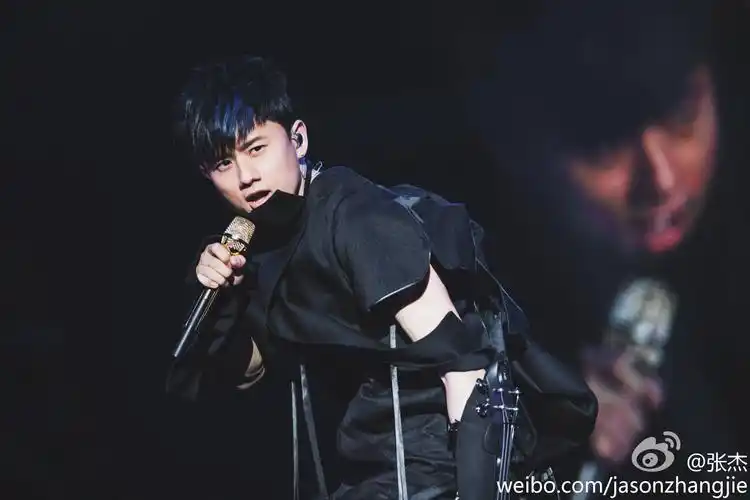 张杰 为爱逆战巡回演唱会 上海站 - 堆糖,美图壁纸兴趣社区