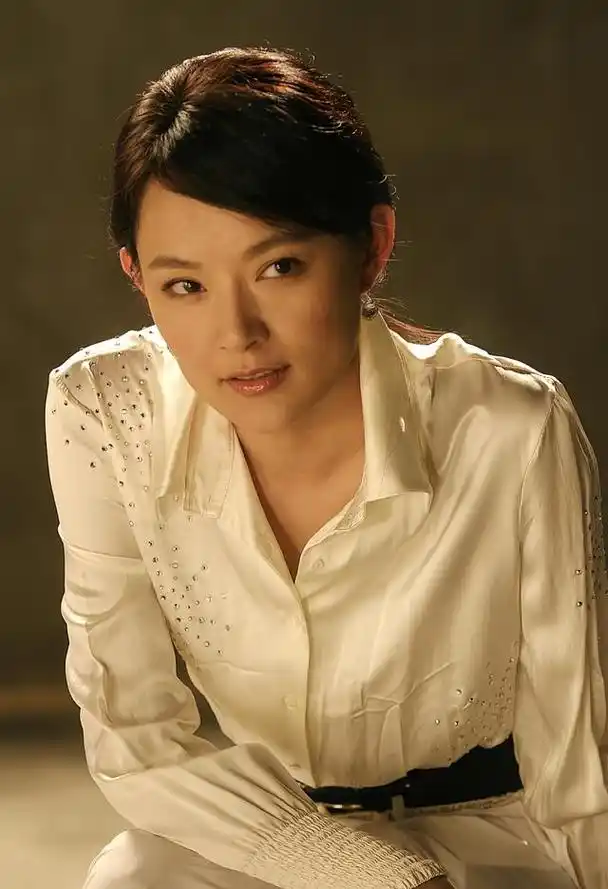 《正阳门下》美女配角:原来关小关现实中当老板,苏萌姐妹上春晚