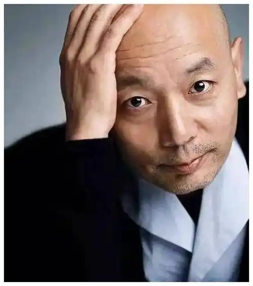 葛优拍戏收入给妻,换来四套房,财务管理能力不足?___