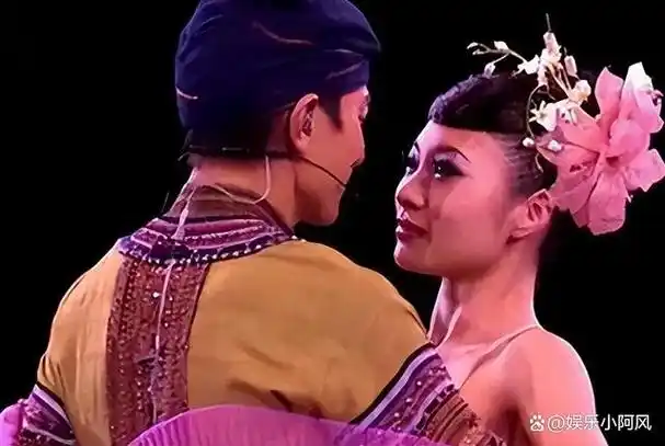 瞒不住了刘德华和赖文慧真实关系原来除了结婚证啥都给了