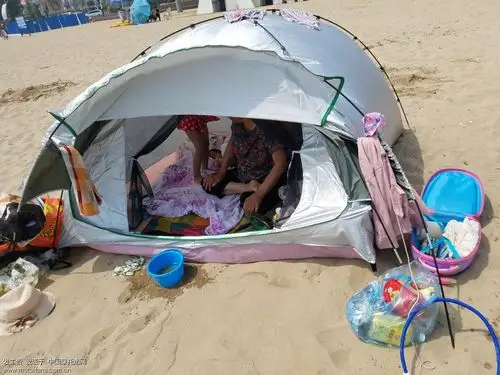 支个小帐篷防晒