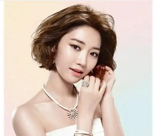 女生头顶尖剪短发好看吗(3)_短发发型_西子美发网