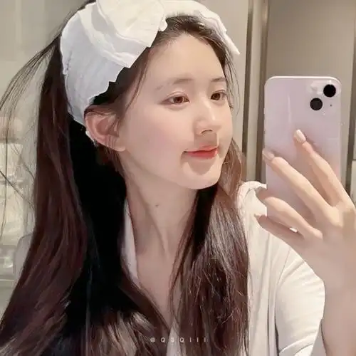 赵露思|赵露思头像 | 繁星还是万丈星河,都不及你眼里闪烁的光