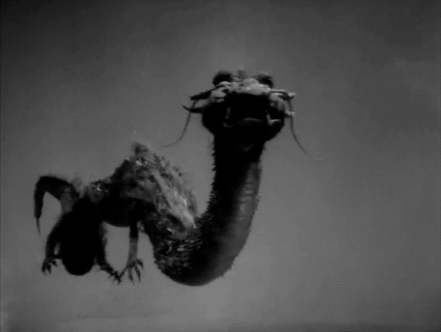 龙天空喷火飞行gif动图_动态图_表情包下载_soogif