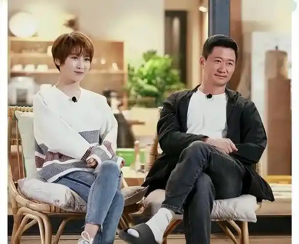 结婚9年,再看"恩爱如初"的吴京和谢楠:原来一切早