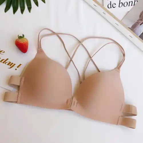 性感美背一片式小胸聚拢薄款文胸抹胸内衣女无钢圈细肩带胸罩女大码