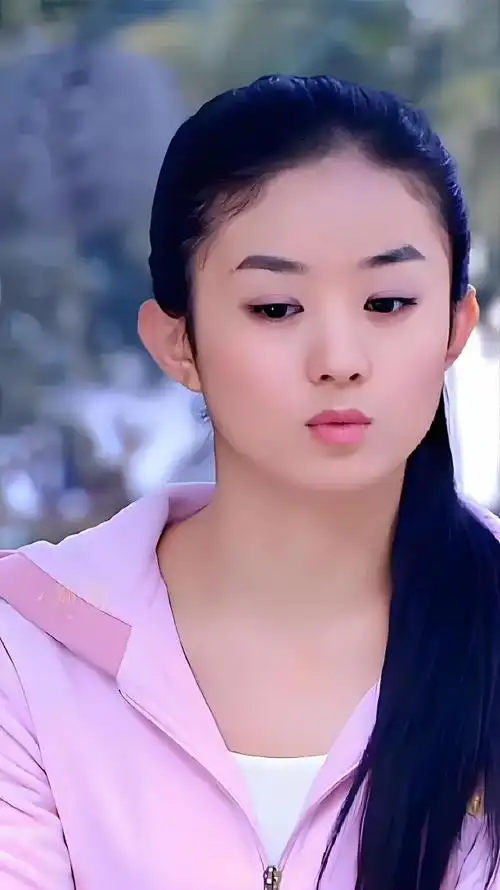 赵丽颖出道18年56个角色壁纸美图,你都看过哪些?