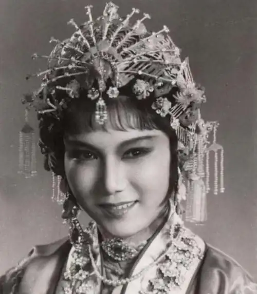 丑娘张少华年轻时是校花本以为是玩笑看到照片后信了