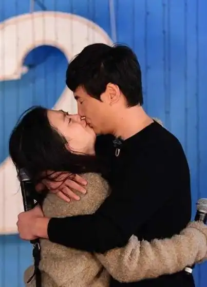 曝沈腾已停工赶赴日本做恢复治疗妻子王琦深夜与男性友人聚餐