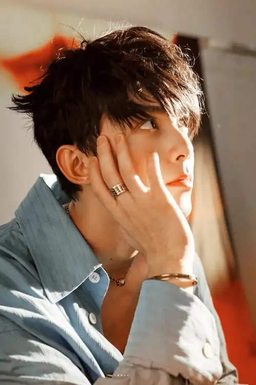 吴磊- 堆糖,美图壁纸兴趣社区