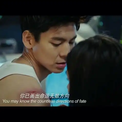 在b站看嘟嘟拉郎配视频考古到她一部2017年的电影(推理笔记)搭档是