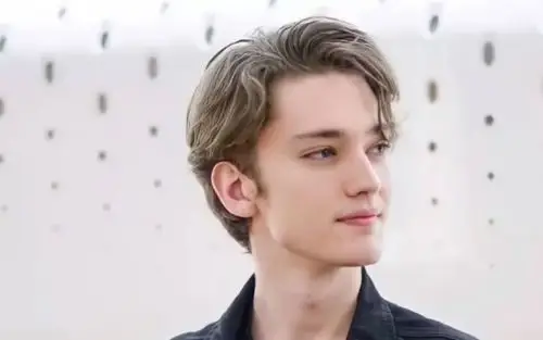 女神林志玲都惊叹不已的芭蕾王子——朱利安·麦凯最全合集来咯!