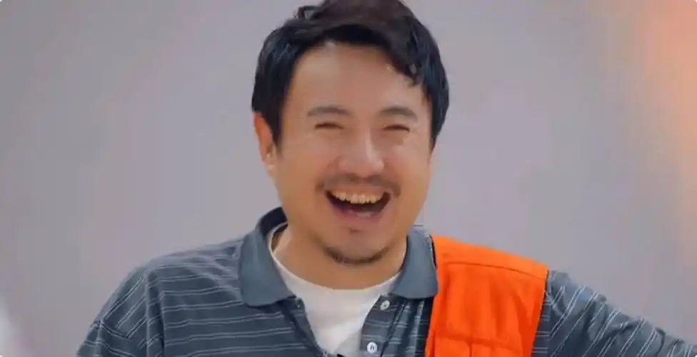 开播热度第一,沈腾马丽再聚首,《麻花特开心2》笑点不断,欢乐升级