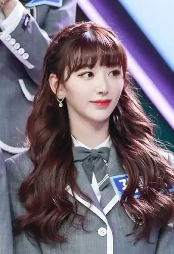 [图集分享]青春有你2--孔雪儿(58p,大流量慎点)