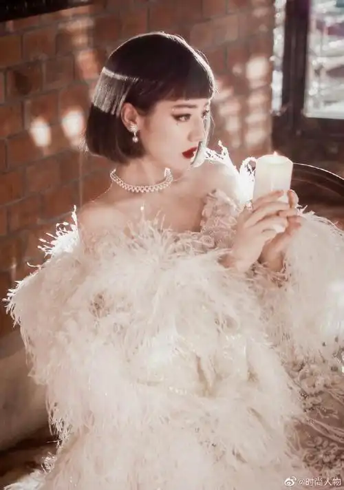 时尚人物##迪丽热巴 复古名伶