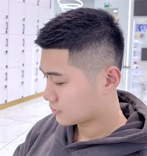 栗子头又双叒叕火了 简单清爽帅气有型_男士短发 - 美发站