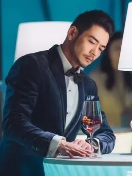 归还世界给你演员表