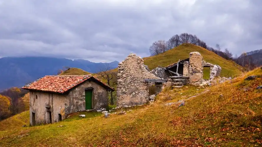 破旧不堪的房子照片(12/13)