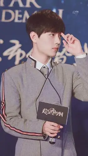 《超星星学园》开播四周年 奶胖小可爱方也许四周岁生日快乐!