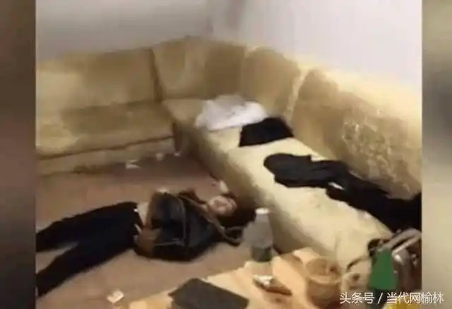 然而现在有越来越多的女孩子也喜欢喝酒,并且不少女孩子的酒量还不在