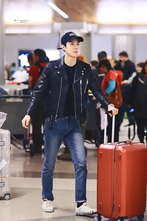 吴世勋 exo sehun 2019机场