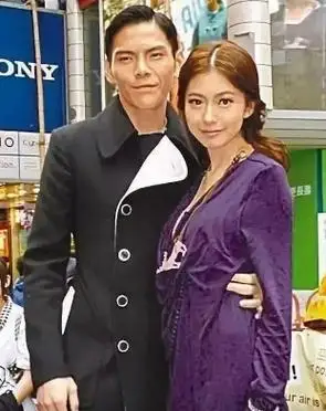 回顾向佐7次恋爱全被向太拒之门外嫁进他家的门槛到底有多高