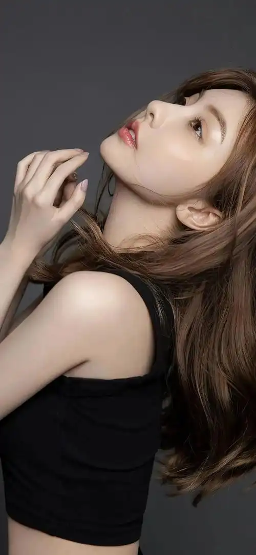 手机壁纸#高清#美女#2021/12/05