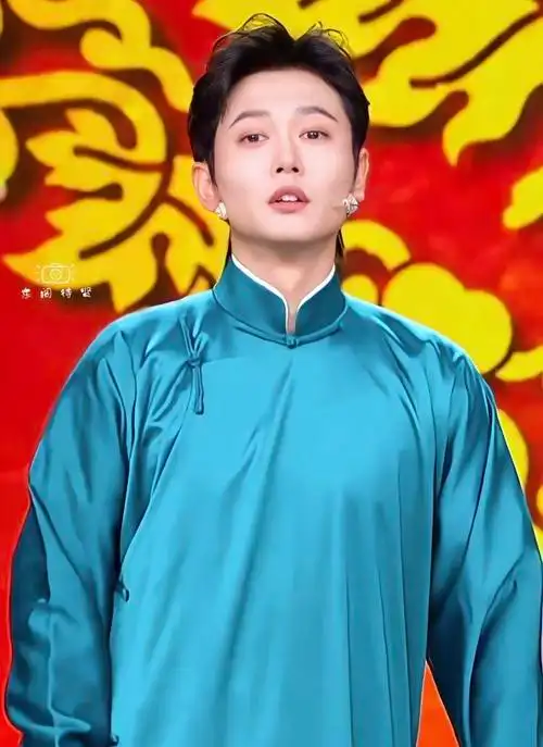 孟鹤堂冯照洋郎鹤炎发文为女足夺冠打call,原来他们都是球迷啊