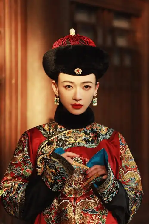 吴谨言再现魏璎珞