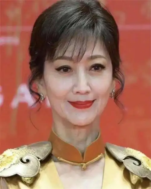 南韩"素颜女神"爆料:没有"天生丽质",全靠"科技与狠活"