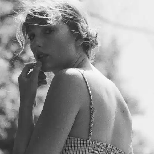 【news】taylor swift的《august》是今日全球spotify上涨幅最大的